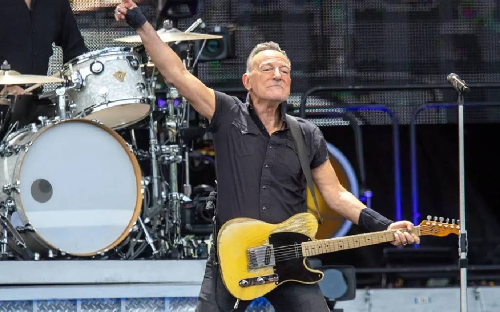 BRUSE SPRINGSTEEN