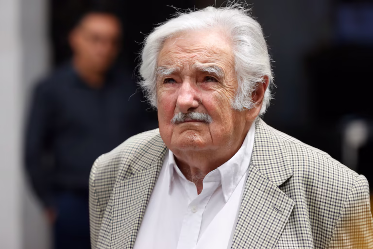 MUJICA
